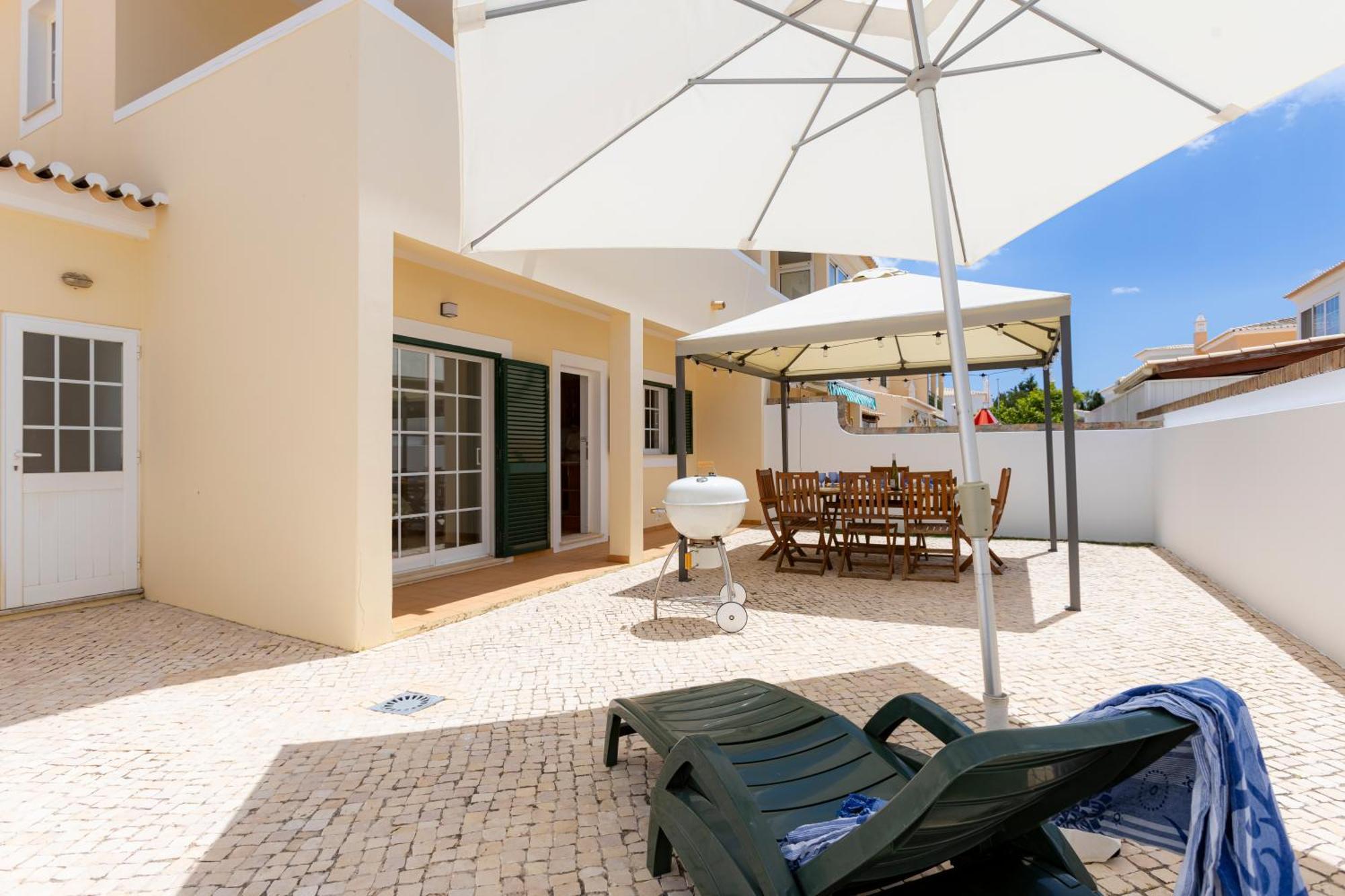 Villa Beautiful In Near